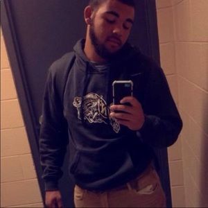 Meet your Posher, Khalil